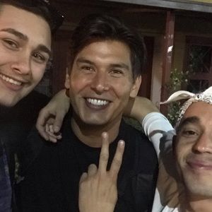 Meet your Posher, Eduardo